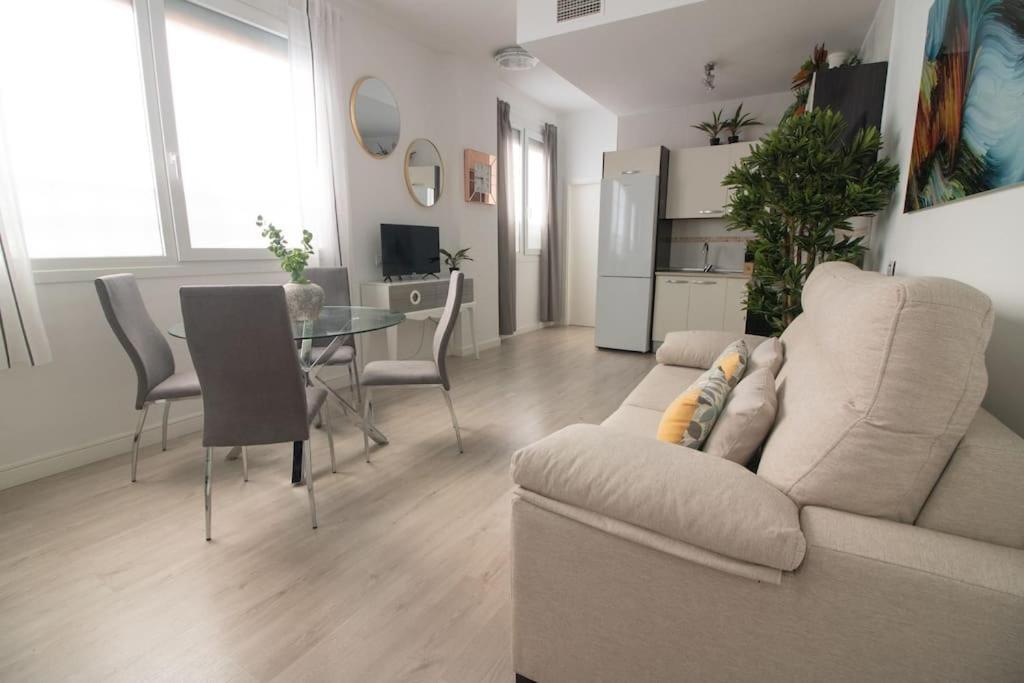 Appartement Trinidad Aparment à Málaga Extérieur photo